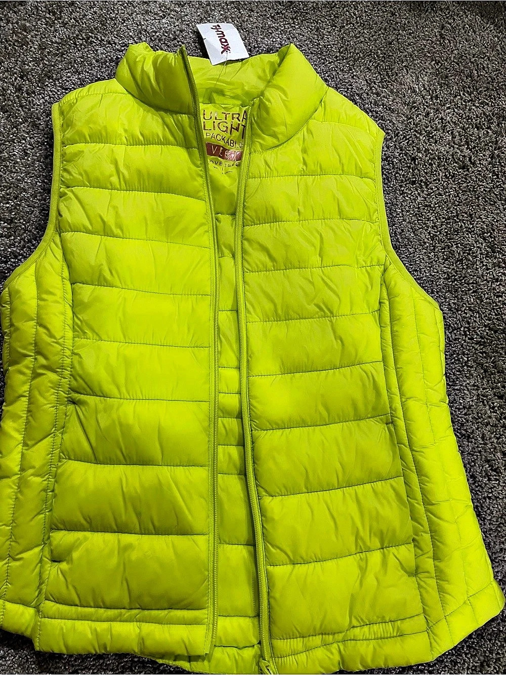 Love Tree Ultra Light Packable Vest in Green